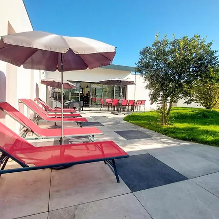 別荘 Piscine Interieure