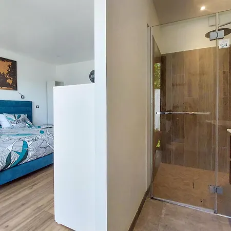 Piscine Interieure 別荘 *